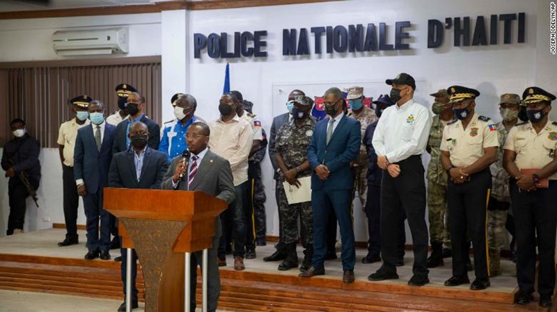 Thủ tướng lâm thời Haiti Claude Joseph trong cuộc họp báo tại thủ đô Port-au-Prince, ngày 8/7. (Ảnh: AP)