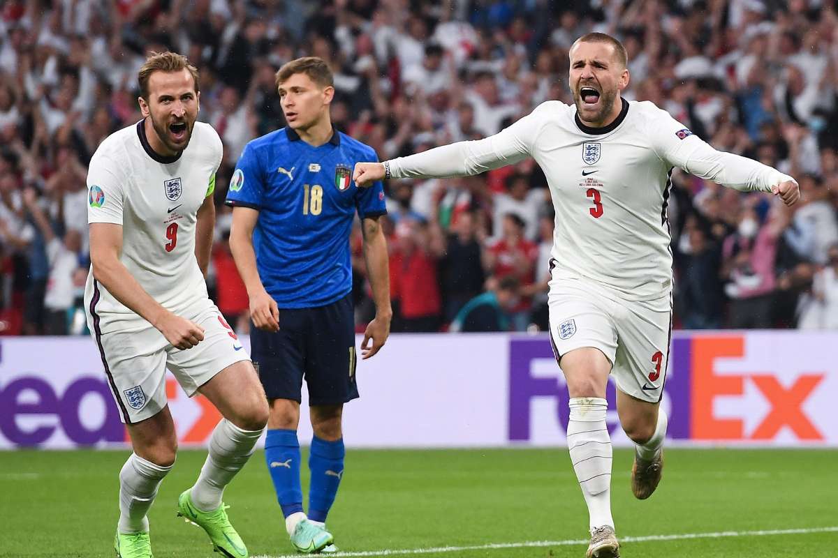 Sai lầm của HLV Southgate đã khiến "bóng đá không trở về nhà"