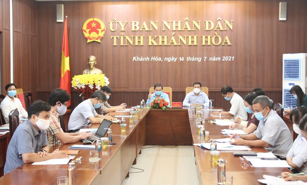 Quang cảnh điểm cầu Khánh Hòa.