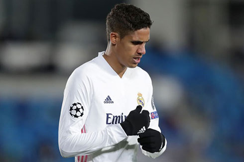 Raphael Varane chuyển đến Manchester United, khả thi hay chỉ là đòn gió?