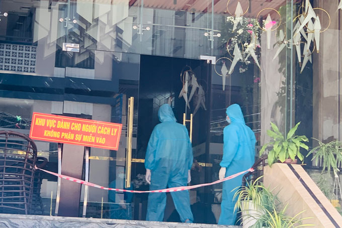 Vận động các khách sạn giảm giá dịch vụ cách ly sinh viên trở về từ TP. Hồ Chí Minh