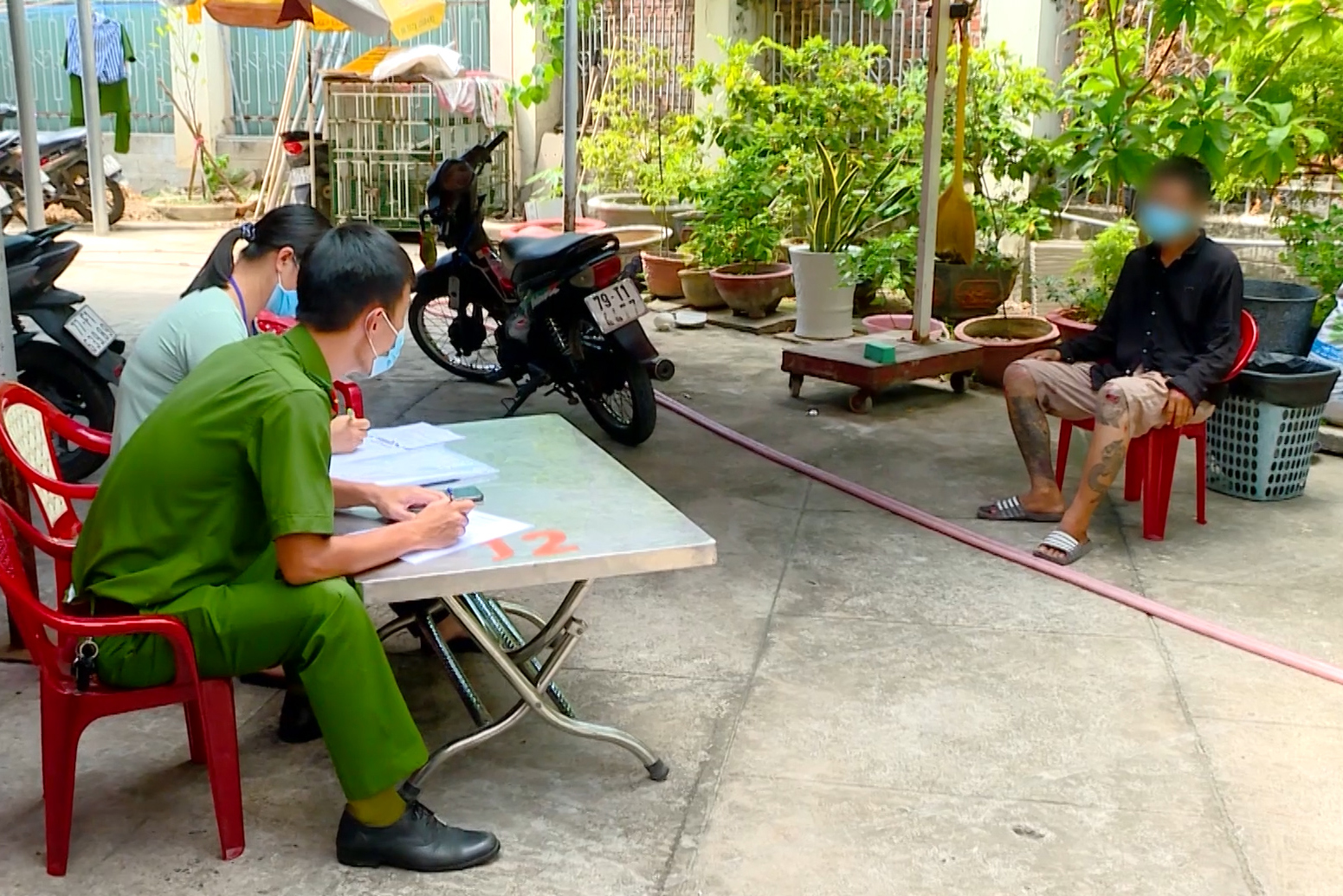 VIDEO: Xử lý nghiêm đối tượng cố ý vượt chốt kiểm soát dịch