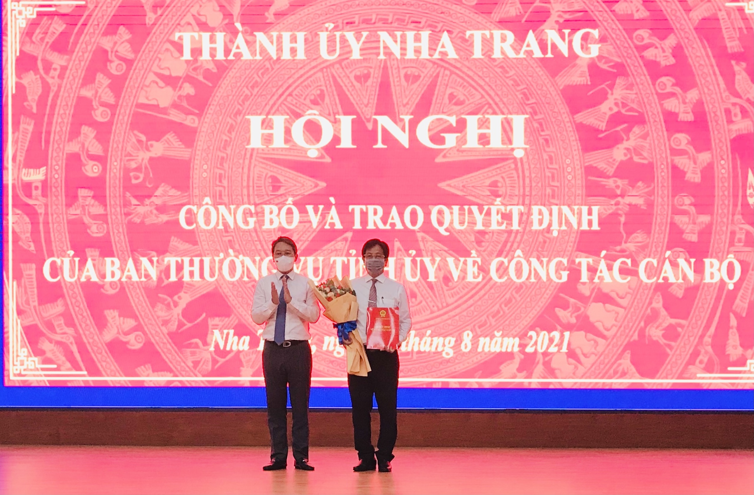 Ông Hồ Văn Mừng giữ chức vụ Bí thư Thành ủy Nha Trang