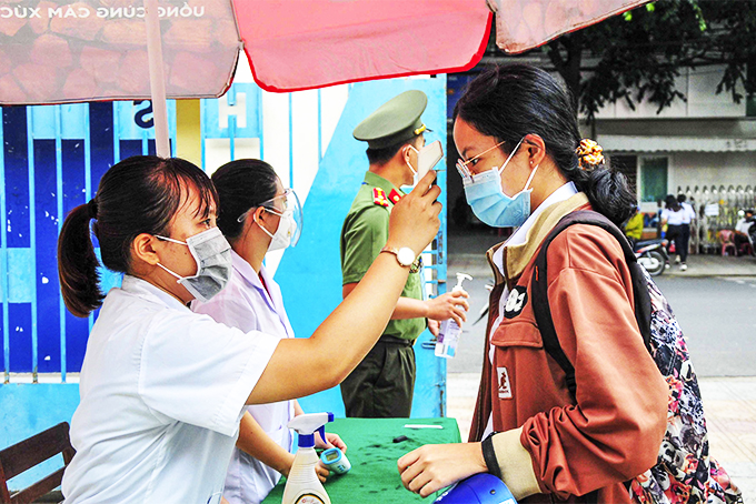 Bảo hiểm y tế trong học sinh, sinh viên: Nỗ lực tăng tỷ lệ tham gia