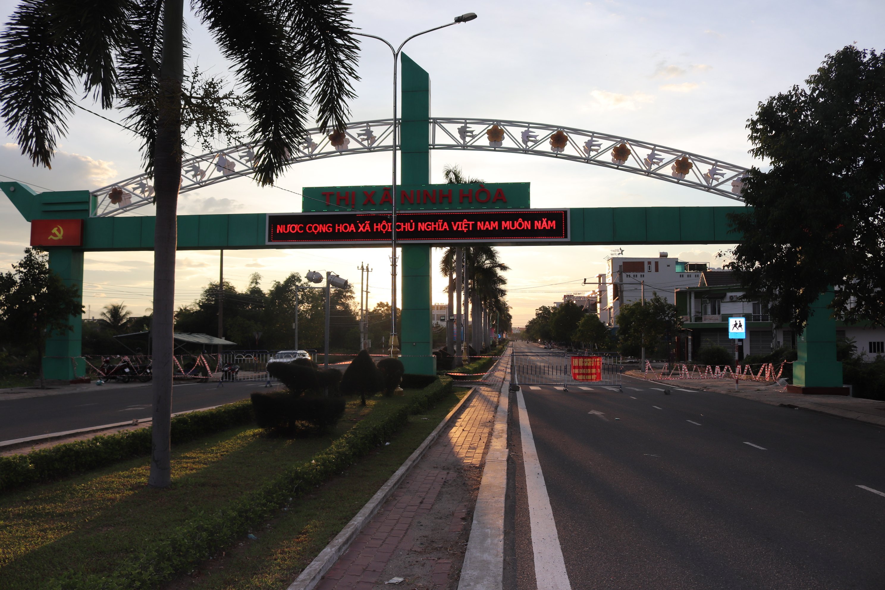 Ninh Hòa: Các thôn, tổ dân phố phòng, chống dịch Covid-19 xuất sắc được khen thưởng