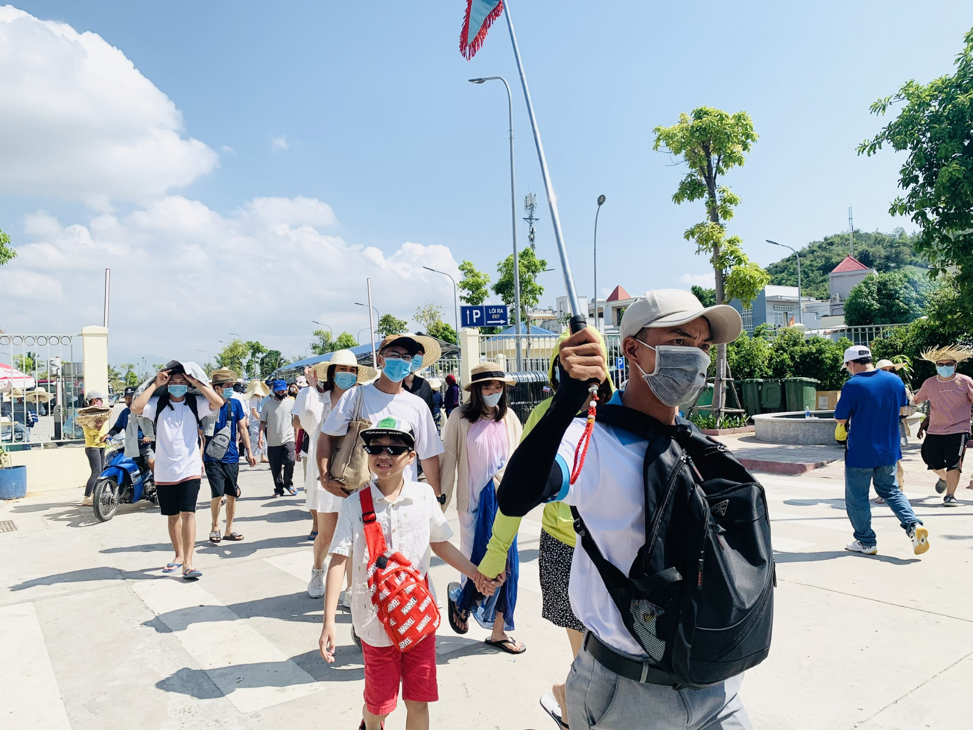 Hướng dẫn viên du lịch ở Khánh Hòa mất việc làm khi dịch Covid-19 bùng phát đợt 4 từ đầu tháng 5-2021 đến nay.