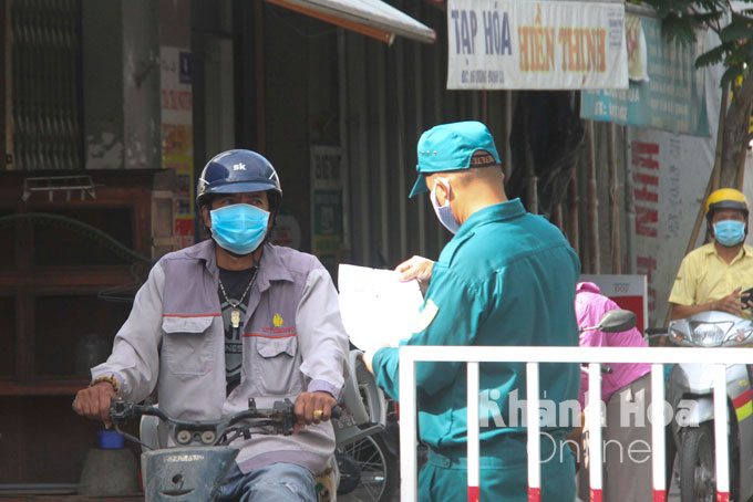 TP. Nha Trang: Nới lỏng các "vùng xanh", siết chặt 4 xã, phường có nhiều "vùng đỏ"