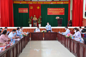 Bí thư Tỉnh ủy Nguyễn Hải Ninh kiểm tra thực tế và làm việc với huyện Khánh Vĩnh về công tác phòng, chống dịch Covid-19