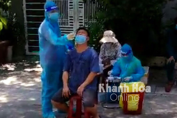 Từ 7 giờ đến 17 giờ ngày 15-9, Khánh Hòa ghi nhận thêm 19 ca dương tính với SARS-CoV-2