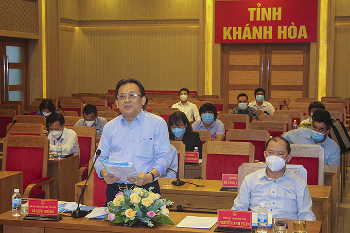 Ông Lê Hữu Hoàng kết luận tại cuộc họp.