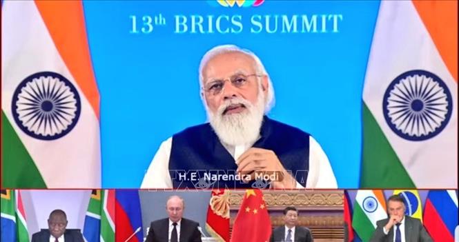 Thủ tướng Ấn Độ Narendra Modi (phía trên) chủ trì Hội nghị thượng đỉnh BRICS lần thứ 13 theo hình thức trực tuyến ngày 9/9/2021. Ảnh: ANI/TTXVN