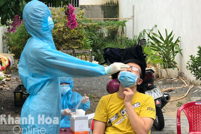 Từ 7 giờ đến 17 giờ ngày 16-9, Khánh Hòa ghi nhận thêm 35 ca dương tính với SARS-CoV-2