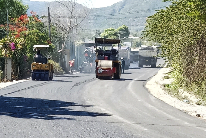 Tập trung gỡ vướng giải phóng mặt bằng các dự án trọng điểm
