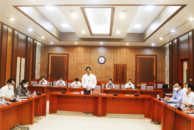 Thường trực Tỉnh ủy Khánh Hòa giao ban công tác tháng 9