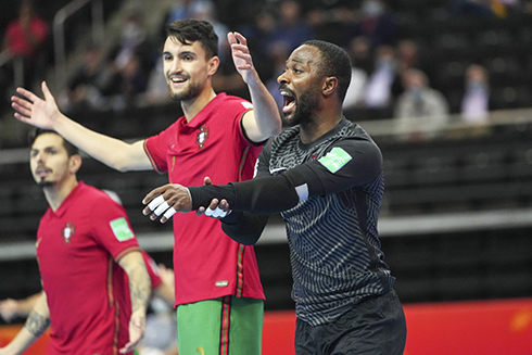 Thắng kịch tính trên chấm luân lưu, Bồ Đào Nha lần đầu vào chung kết World Cup