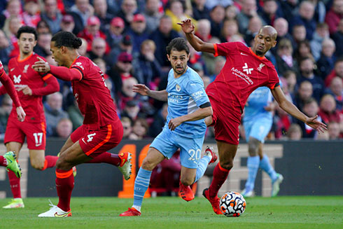  Cuộc đối đầu giữa Liverpool và Manchester City xứng danh là siêu kinh điển mới.