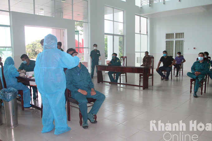 Từ 7 giờ đến 17 giờ ngày 9-10, Khánh Hòa ghi nhận thêm 24 ca dương tính với SARS-CoV-2