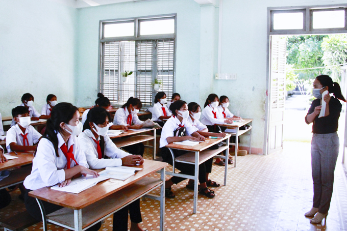 Con trở lại trường, nơm nớp nỗi lo