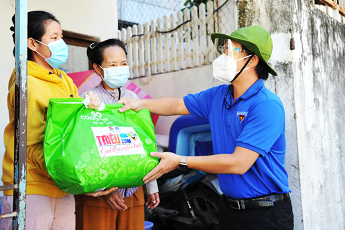Nêu cao tinh thần xung kích của thanh niên