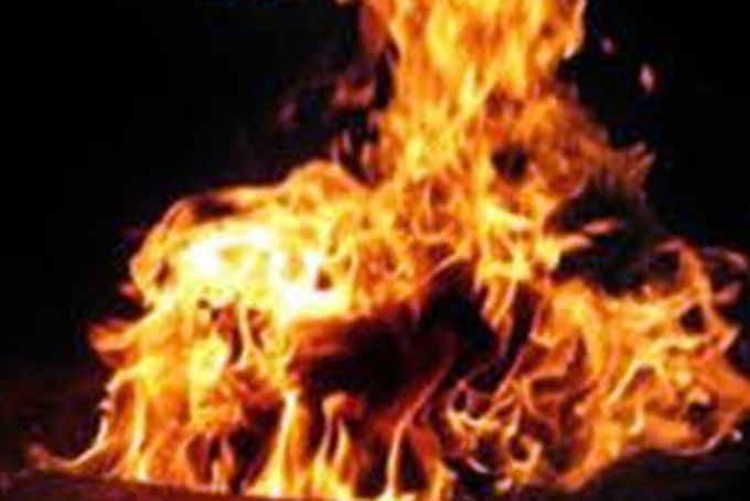 Tự thiêu do không trả được nợ