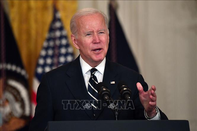 Tổng thống Mỹ Joe Biden công bố kế hoạch chi tiêu xã hội sửa đổi, tại Nhà Trắng ở Washington DC., ngày 28/10/2021. Ảnh: AFP/TTXVN