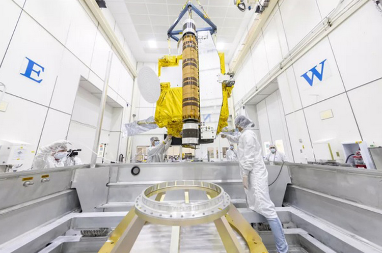 NASA chuẩn bị phóng tàu vũ trụ 'cảm tử' đâm vào tiểu hành tinh