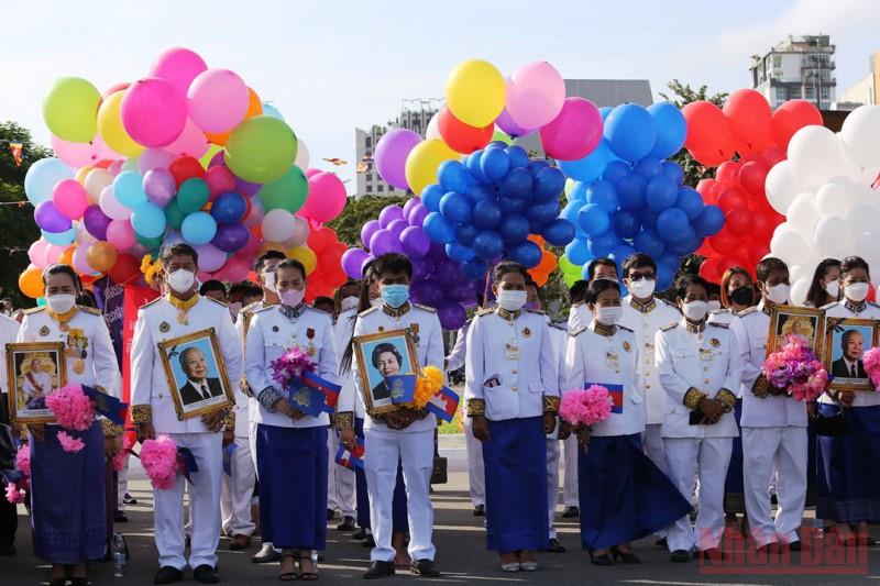 Lễ kỷ niệm 68 năm Quốc khánh Campuchia. (Ảnh: NGUYỄN HIỆP)