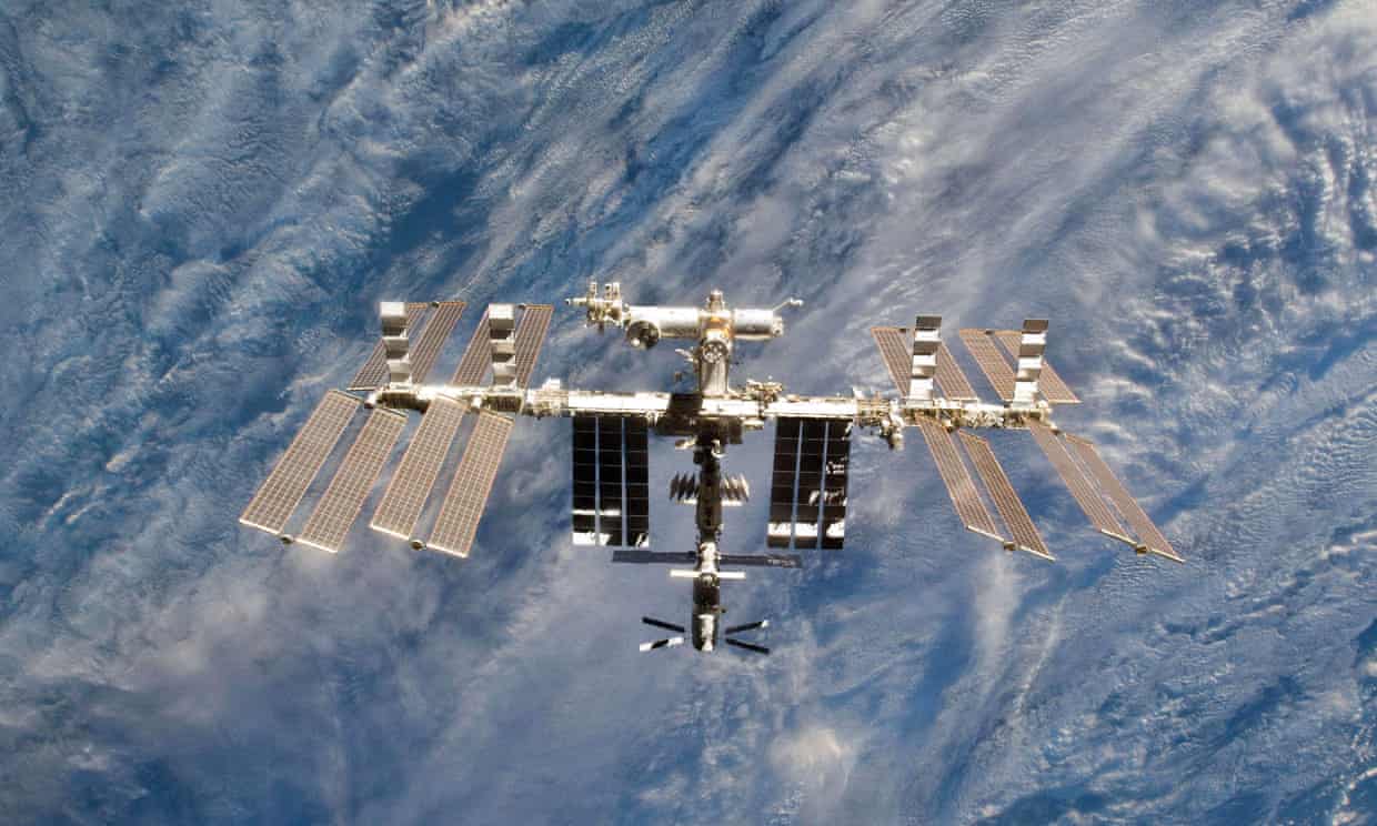 Các phi hành gia trên Trạm Vũ trụ Quốc tế đã buộc phải chuẩn bị cho một cuộc sơ tán tiềm tàng. Ảnh: NASA / AFP / Getty Images