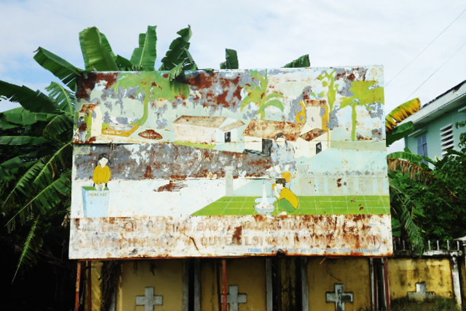 Cần làm mới pa nô tuyên truyền