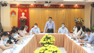 Ông Đinh Văn Thiệu - Phó Chủ tịch UBND tỉnh làm việc với 3 trung tâm thuộc Sở Lao động - Thương binh và Xã hội