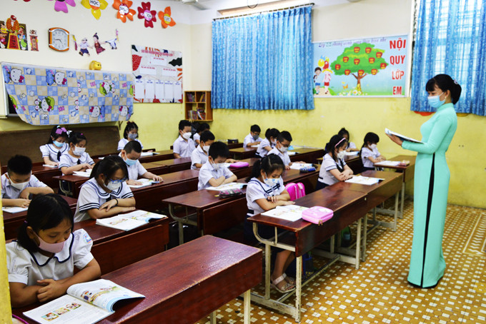 Lớp học tại Trường Tiểu học Phước Tân 1 (TP. Nha Trang). 