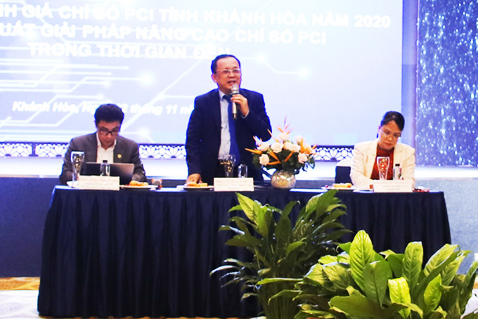 Ông Lê Hữu Hoàng kết luận hội nghị.