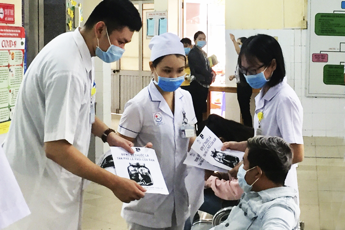 Bệnh viện Đa khoa tỉnh Khánh Hòa: Nỗ lực để xây dựng đơn vị không khói thuốc lá