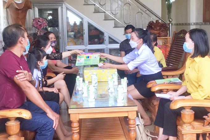 Nhiều giải pháp giảm thiểu mất cân bằng giới tính khi sinh