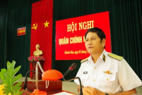 Chuẩn Đô đốc Ngô Văn Thuân phát biểu chỉ đạo tại hội nghị.