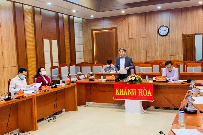 Bí thư Tỉnh ủy Nguyễn Hải Ninh phát biểu tại hội nghị.