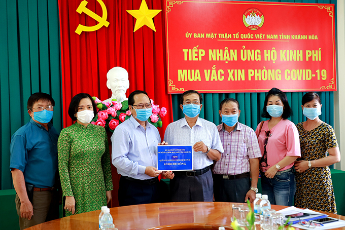 Hội Bảo trợ Người tàn tật, trẻ mồ côi và bệnh nhân nghèo tỉnh Khánh Hòa ủng hộ hơn 60 triệu đồng mua vaccine phòng Covid-19