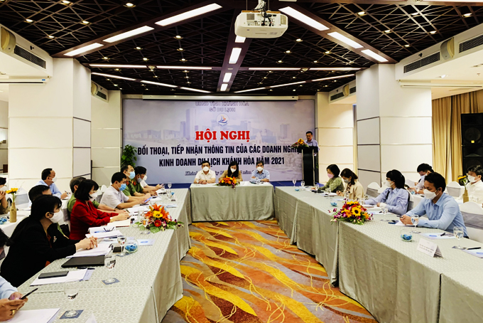 Đối thoại với các doanh nghiệp du lịch