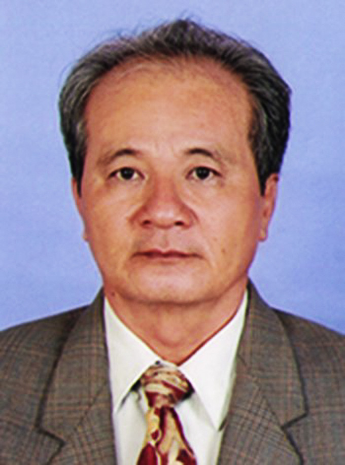 Ông Bùi Mau - Bí thư Đảng đoàn, Chủ tịch Liên hiệp các hội Khoa học và Kỹ thuật tỉnh Khánh Hòa