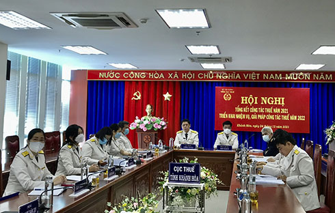  Quang cảnh hội nghị tại đầu cầu Khánh Hòa