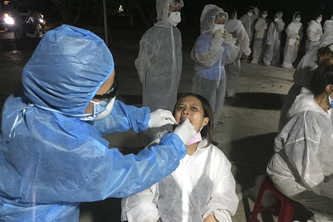 Từ 7 giờ đến 17 giờ ngày 27-12, Khánh Hòa ghi nhận thêm 503 ca dương tính với SARS-CoV-2