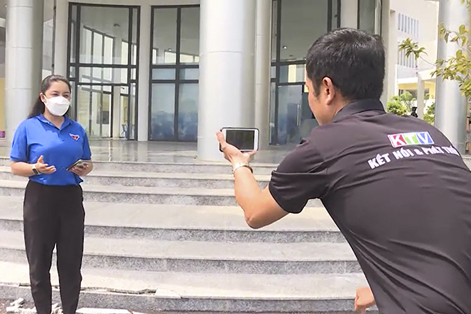 Làm báo bằng smartphone