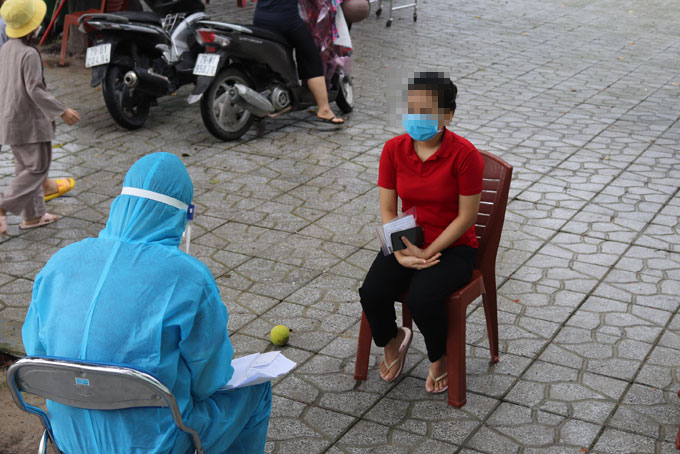 Kiểm tra thông tin trường hợp nghi nhiễm Covid-19 tại Nha Trang