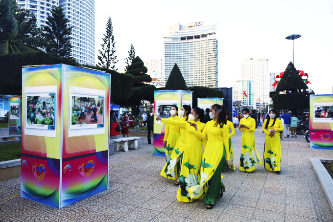 Duy trì nhiều hoạt động triển lãm