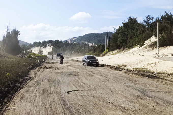 Khẩn trương sửa chữa đường đi Đầm Môn