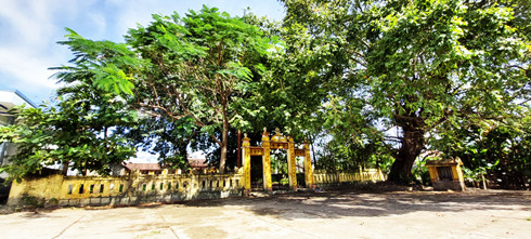 Đình Phú Lộc có kiến trúc đặc sắc, tiêu biểu trong hệ thống đình làng ở Khánh Hòa.  Năm 2005, đình Phú Lộc được xếp hạng di tích cấp tỉnh. 