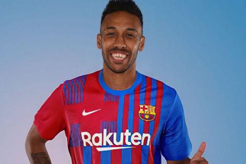 Pierre-Emerick Aubameyang bất ngờ chuyển sang thi đấu cho Barcelona theo dạng chuyển nhượng tự do trong ngày cuối của kỳ chuyển nhượng mùa Đông 2022.