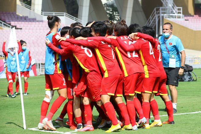 Vietnam celebrating their first Worl Cup debut