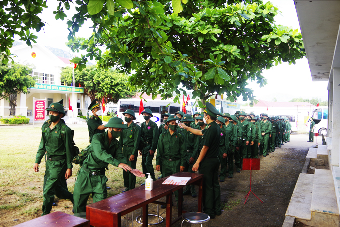 Các đơn vị tiếp nhận chiến sĩ mới