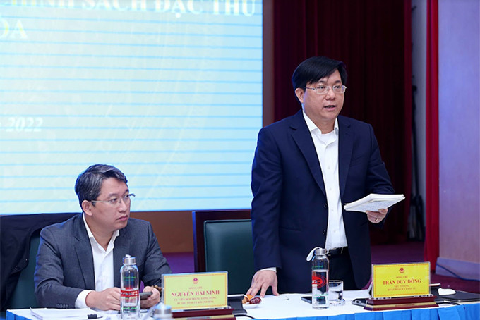 Thứ trưởng Bộ Kế hoạch - Đầu tư Trần Duy Đông phát biểu tại cuộc họp